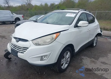 2013 Hyundai Tucson Gls/Limited z USA, uszkodzony, nr VIN KM8JU3AC5DU63030
